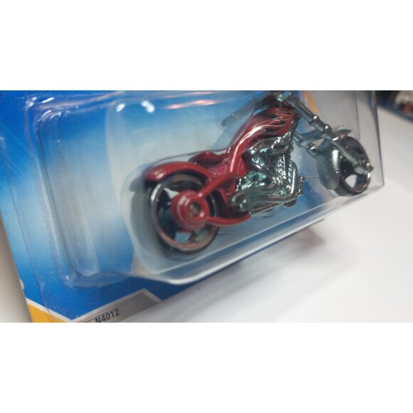 2009 Hot Wheels #9 New Models 9/42 OCC SPLITBACK Burnt Red Variant Diecast - Picture 4 of 6